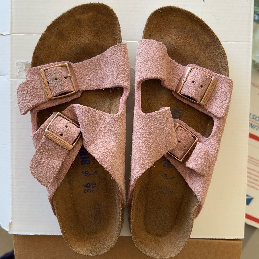 Birkenstock Arizona sandals 36 soft suede pink and white